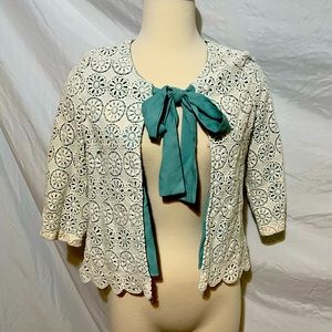 Comme Toi Lace Sweater Bow Closure